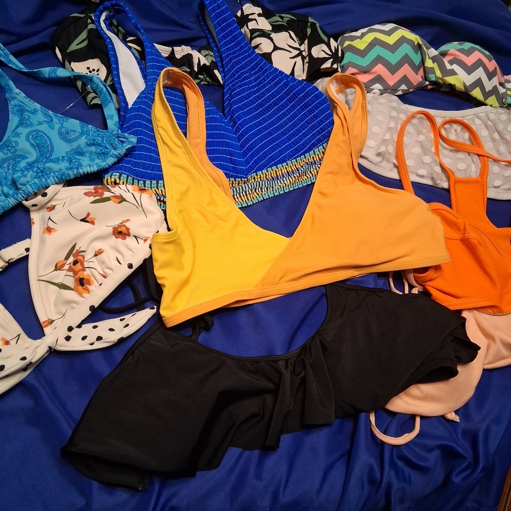 BIKINI Bra Top Lot Of 10 Pieces Different Brands Size Large VS, Xhilaration